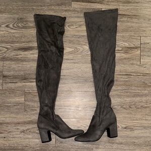 Elegant Grey Over-the-Knee Boots